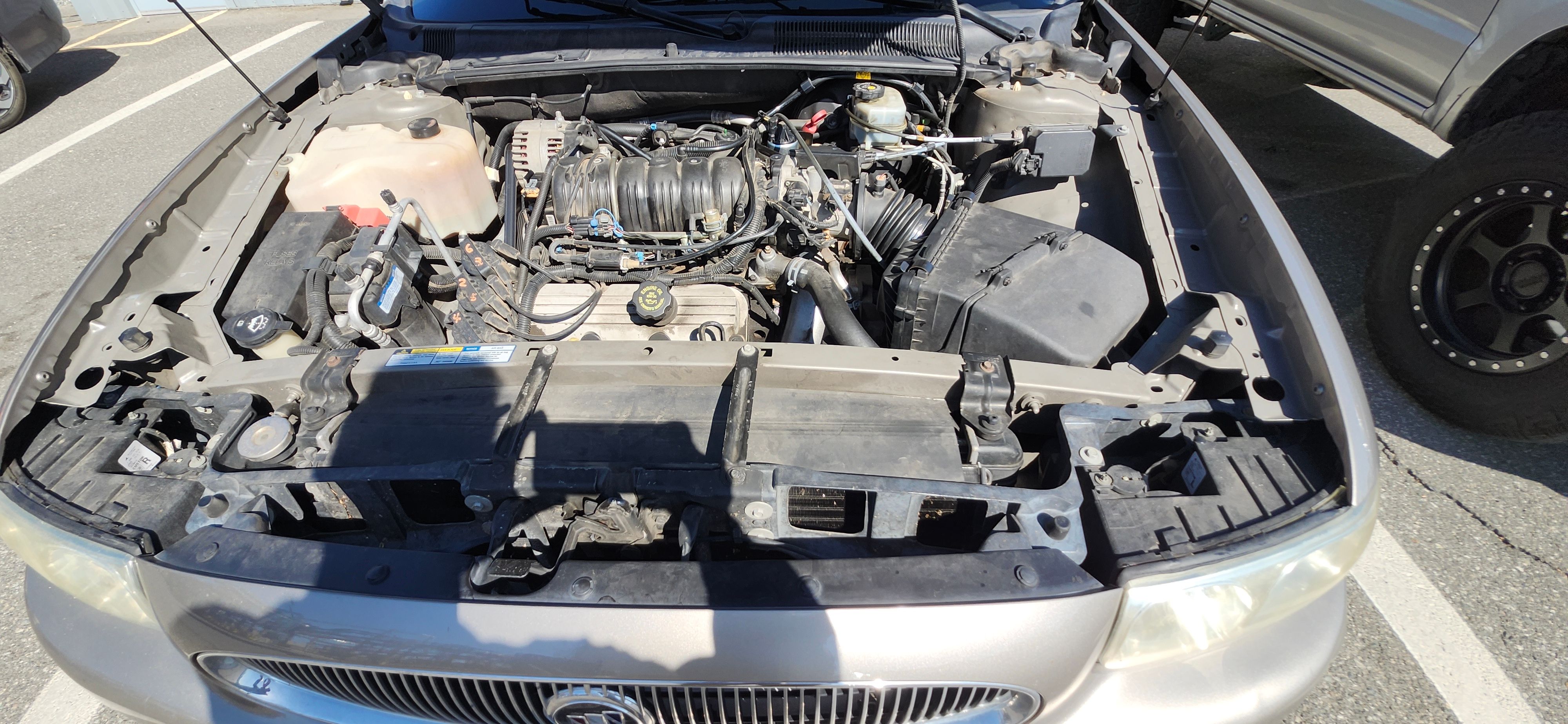 Used 2001 Buick Le Sabre Custom w/ Luxury Pkg FWD image 9