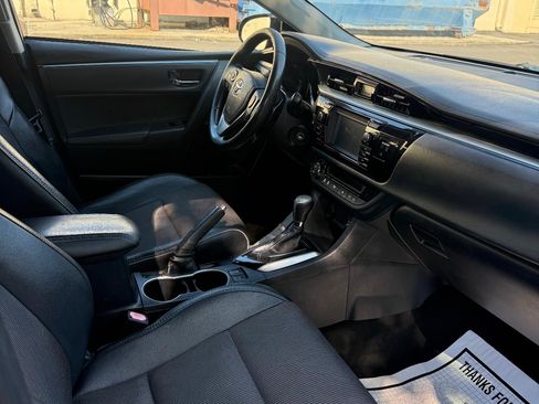 Used 2016 Toyota Corolla S FWD image 6