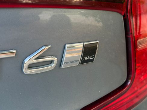 Used 2017 Volvo S90 T6 Inscription w/ Vision Package image 13