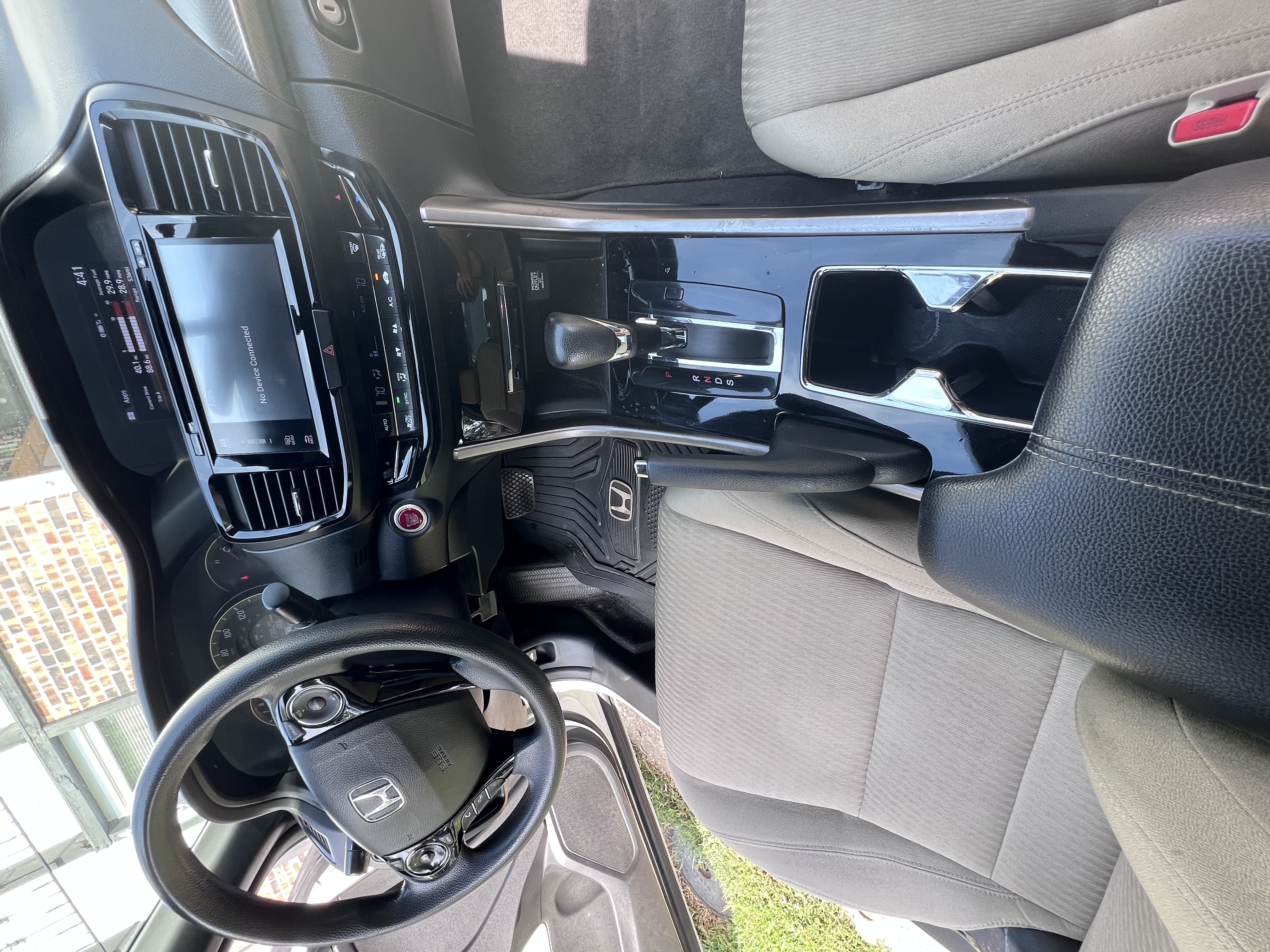 Used 2016 Honda Accord EX image 11