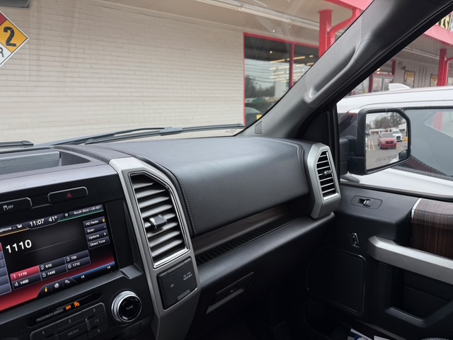 Used 2015 Ford F150 Lariat w/ Equipment Group 502A Luxury AWD/4WD image 10
