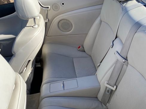 Used 2011 Lexus IS 250C image 16