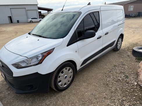 Used 2022 Ford Transit Connect XL image 2