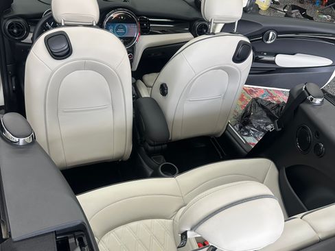 Used 2023 MINI Cooper S image 10