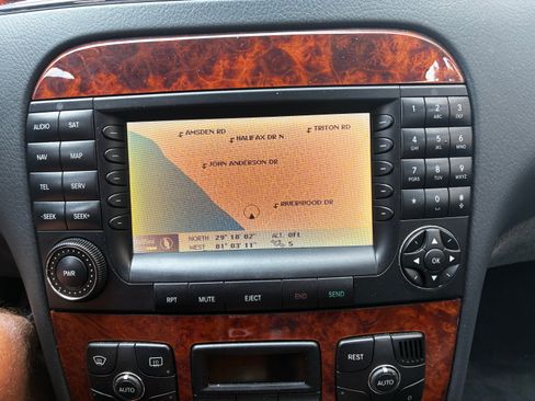 Used 2006 Mercedes-Benz S 500 S 500 Sedan 4D image 14