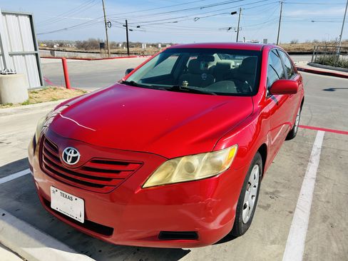 Used 2009 Toyota Camry LE image 11