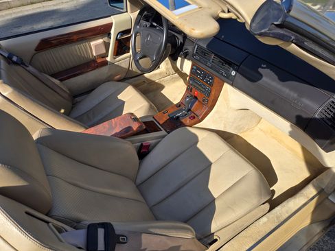 Used 1995 Mercedes-Benz SL 500 image 8