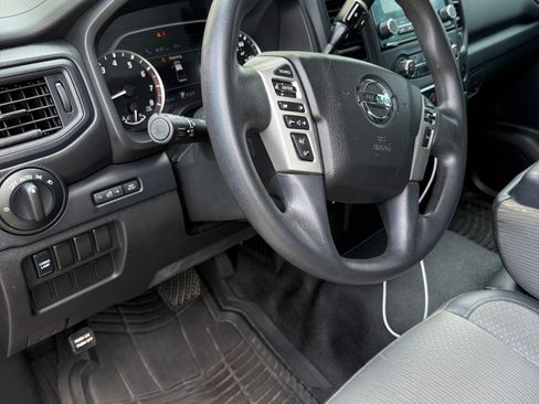 Used 2020 Nissan Titan S w/ S Utility Package RWD image 8