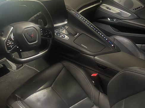 Used 2021 Chevrolet Corvette Stingray Preferred Cpe w/ 2LT image 6