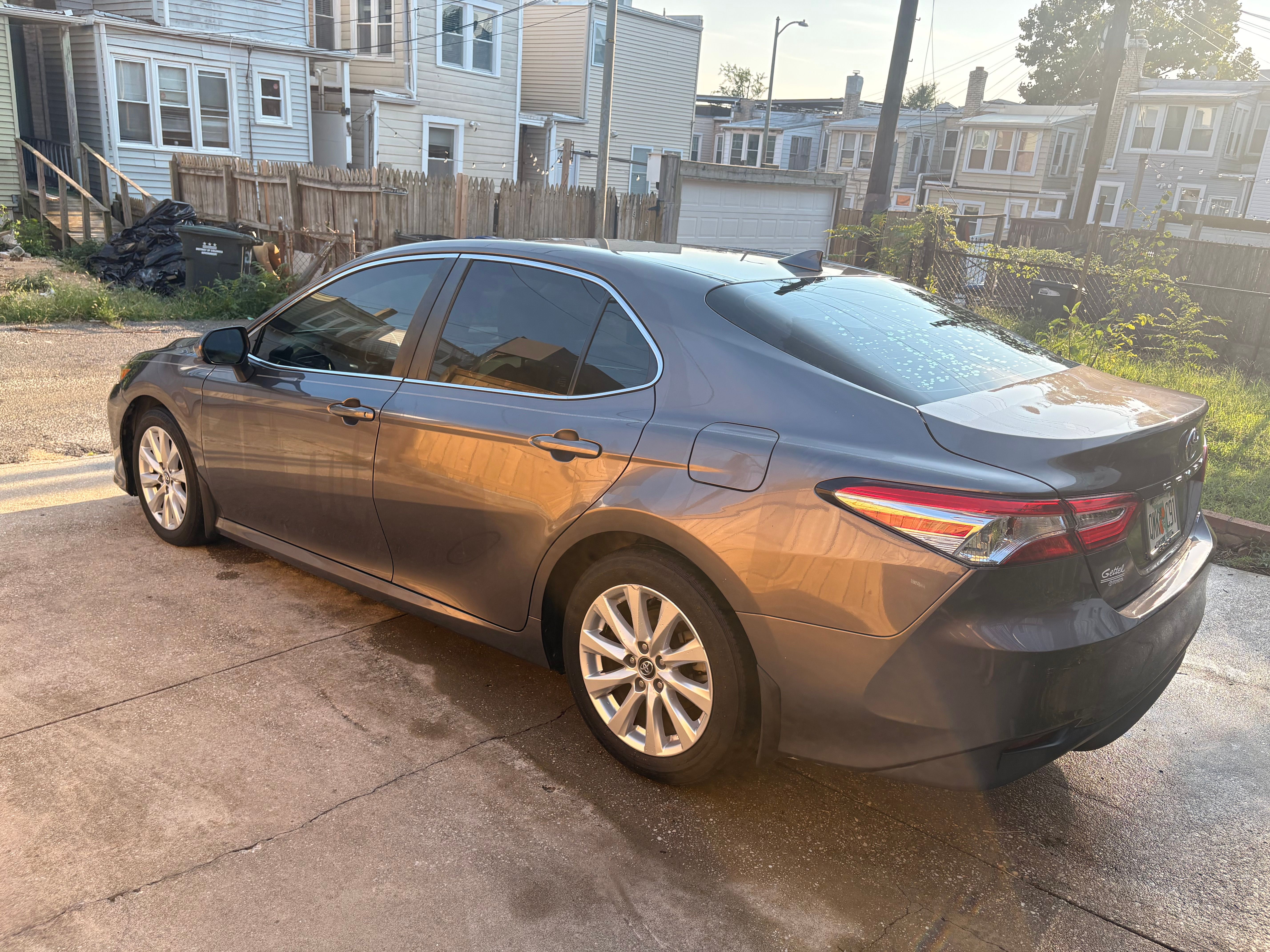 Used 2020 Toyota Camry LE FWD image 6