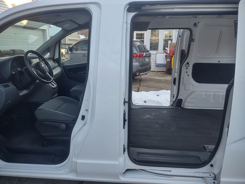 Used 2021 Nissan NV200 SV image 11