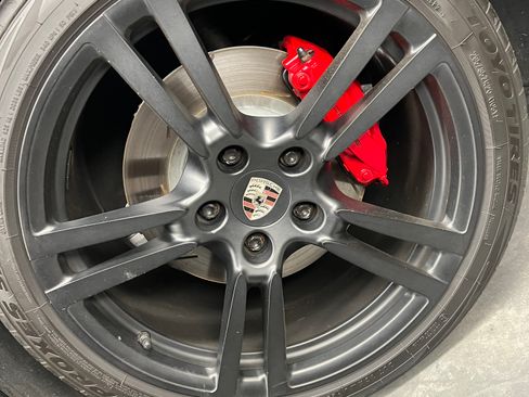 Used 2013 Porsche Panamera GTS AWD/4WD image 23