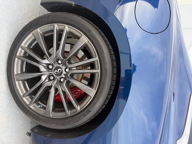 Used 2017 INFINITI Q60 Red Sport 400 RWD image 14