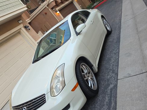 Used 2007 INFINITI G35 Coupe w/ Premium Pkg RWD image 1