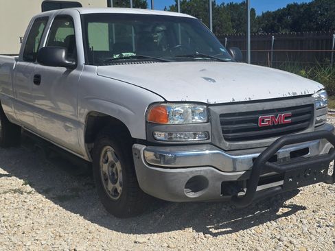 Used 2003 GMC Sierra 1500 2WD Extended Cab image 5