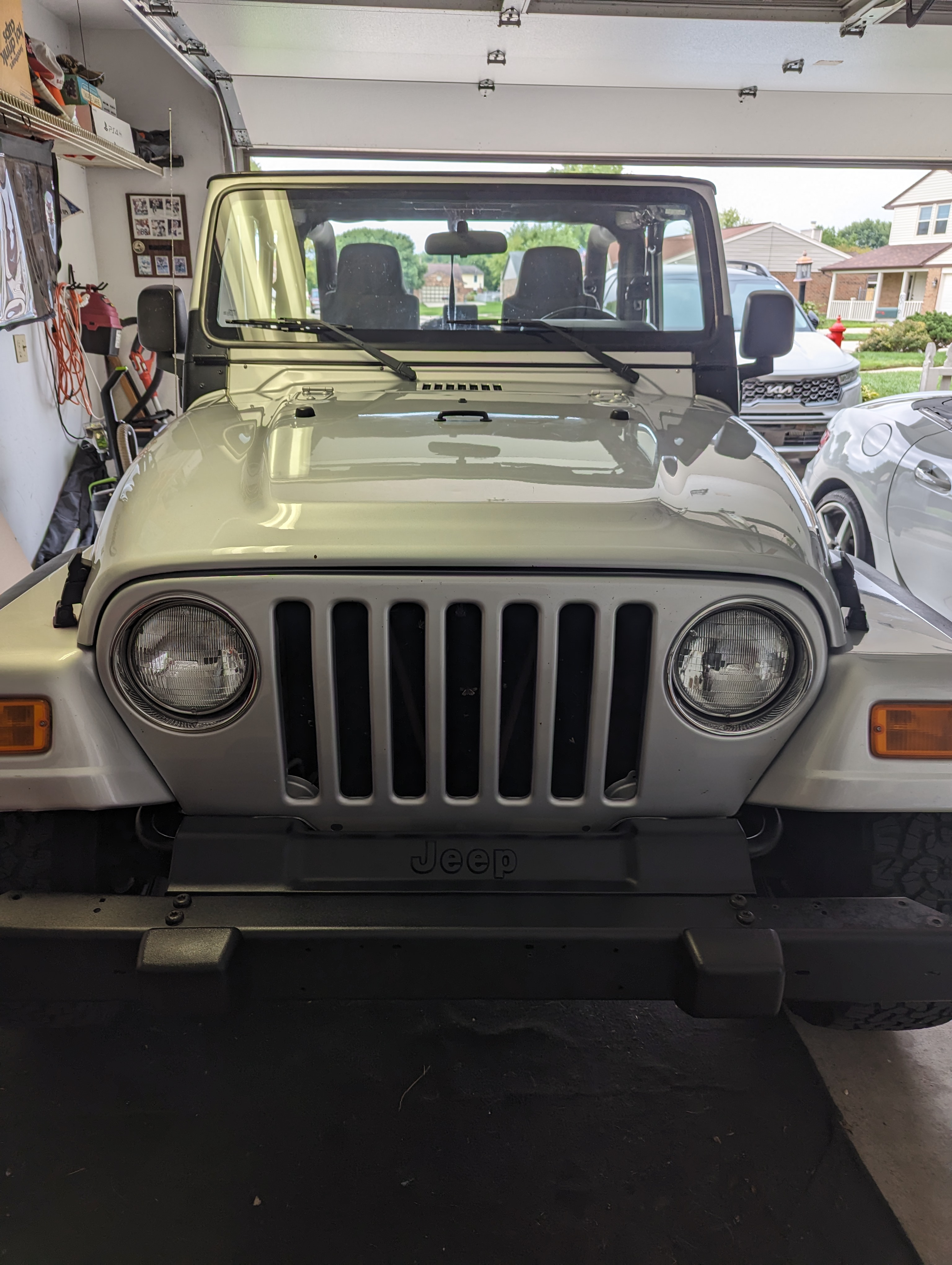 Used 2005 Jeep Wrangler X AWD/4WD image 13