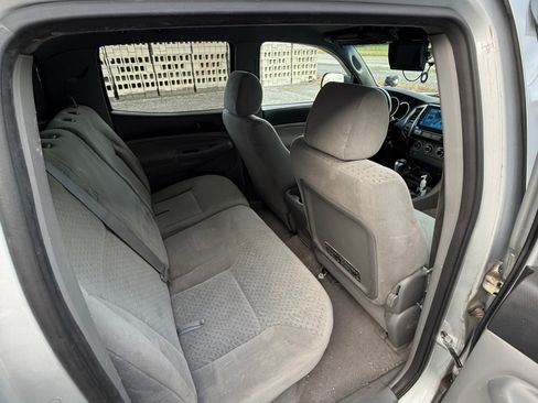 Used 2005 Toyota Tacoma 4x4 Double Cab image 6