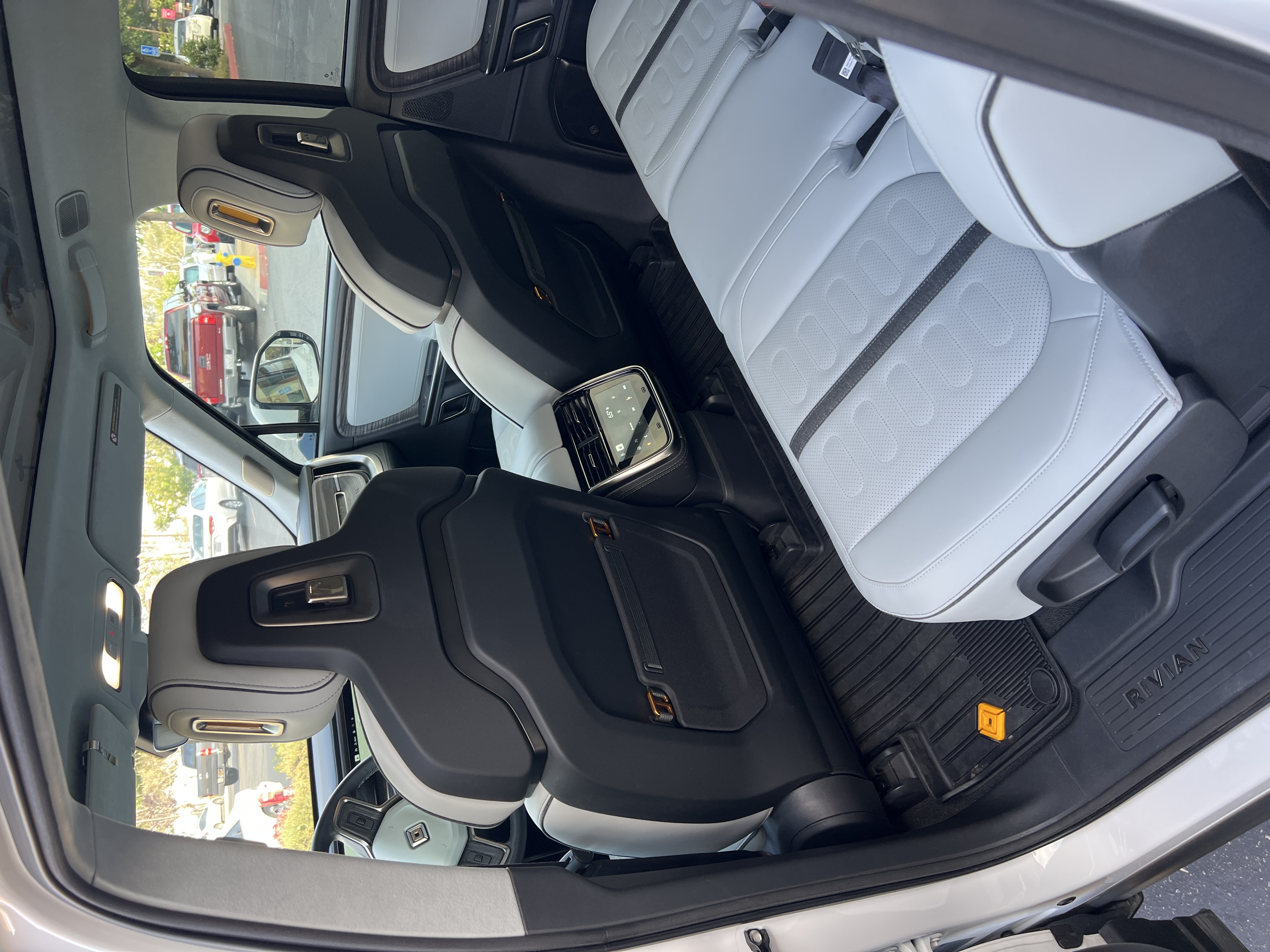 Used 2023 Rivian R1S Adventure Quad AWD/4WD image 25