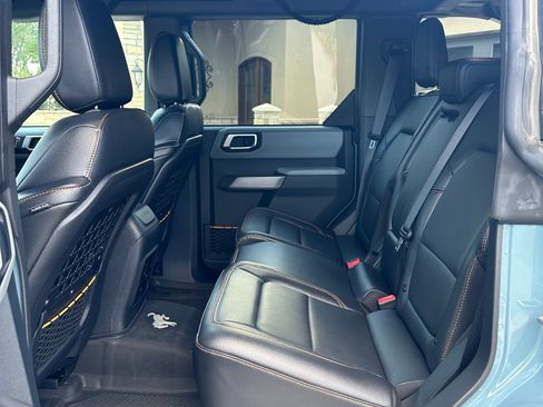 Used 2022 Ford Bronco Badlands AWD/4WD image 19