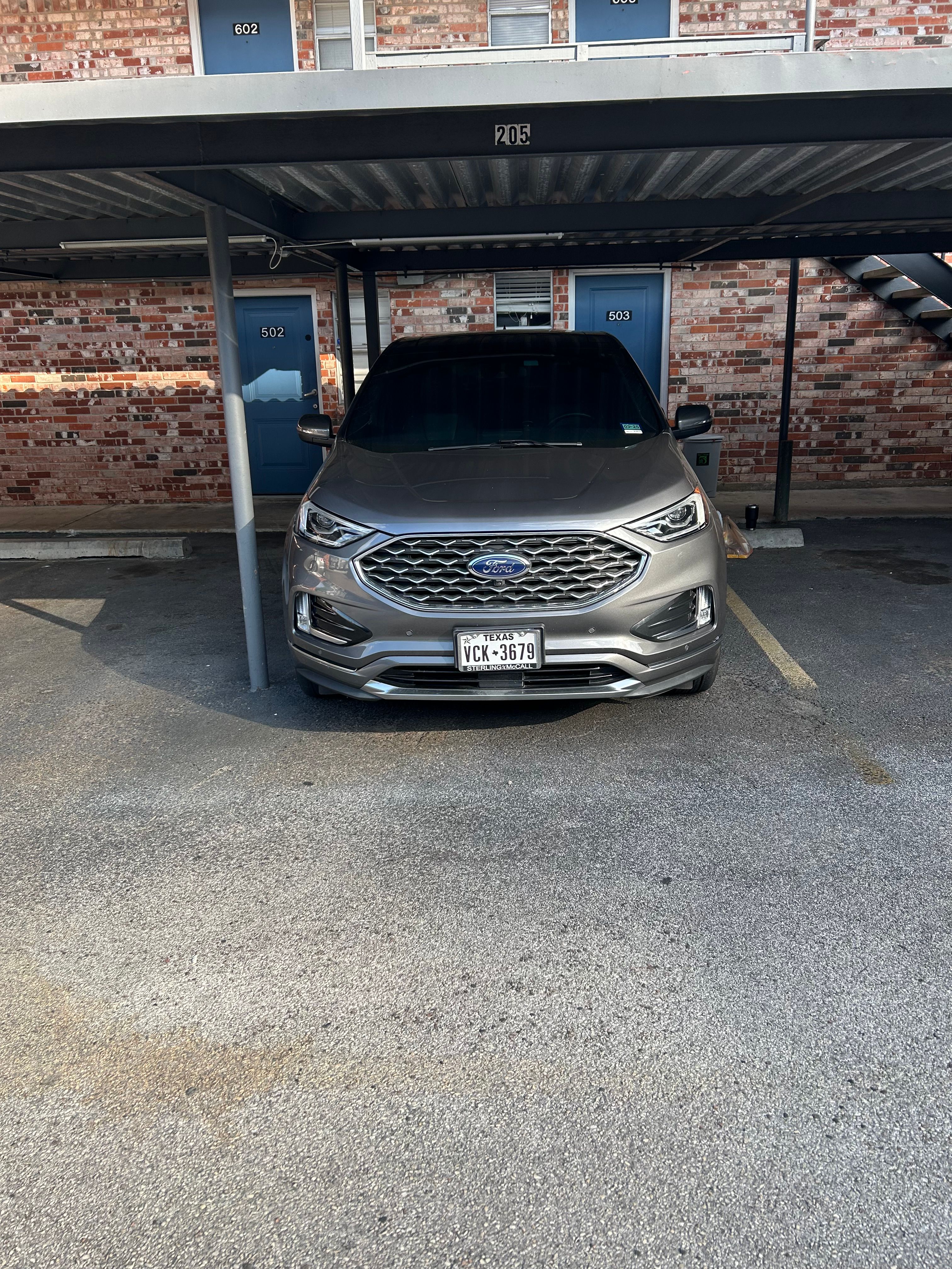 Used 2021 Ford Edge Titanium w/ Equipment Group 301A FWD image 1