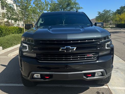 Used 2021 Chevrolet Silverado 1500 LT Trail Boss image 4
