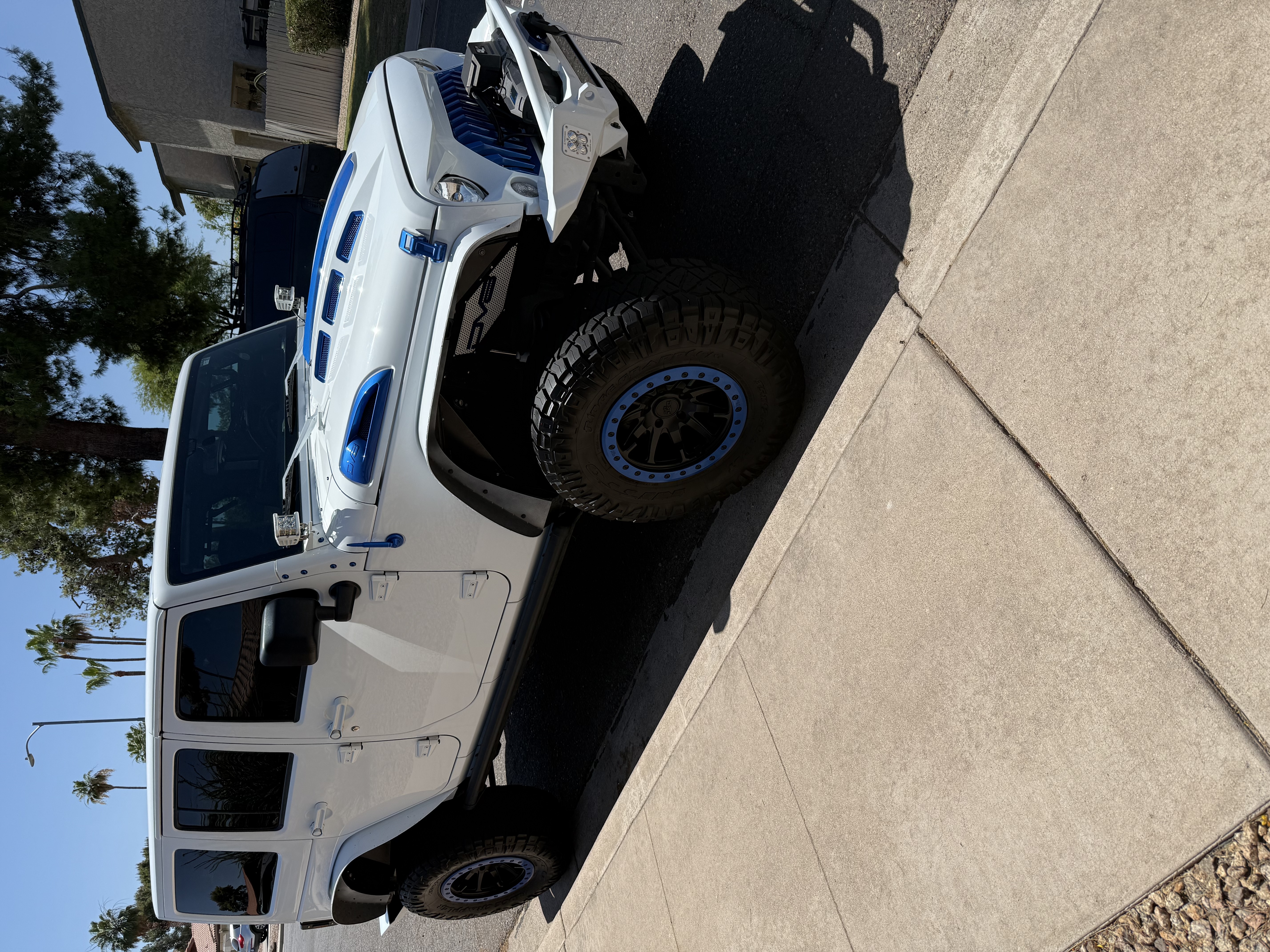Used 2017 Jeep Wrangler Unlimited Sport w/ Quick Order Package 24S AWD/4WD image 1