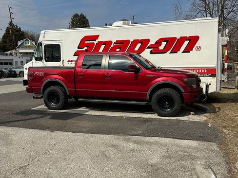 Used 2013 Ford F150 FX4 w/ Luxury Equipment Group image 2