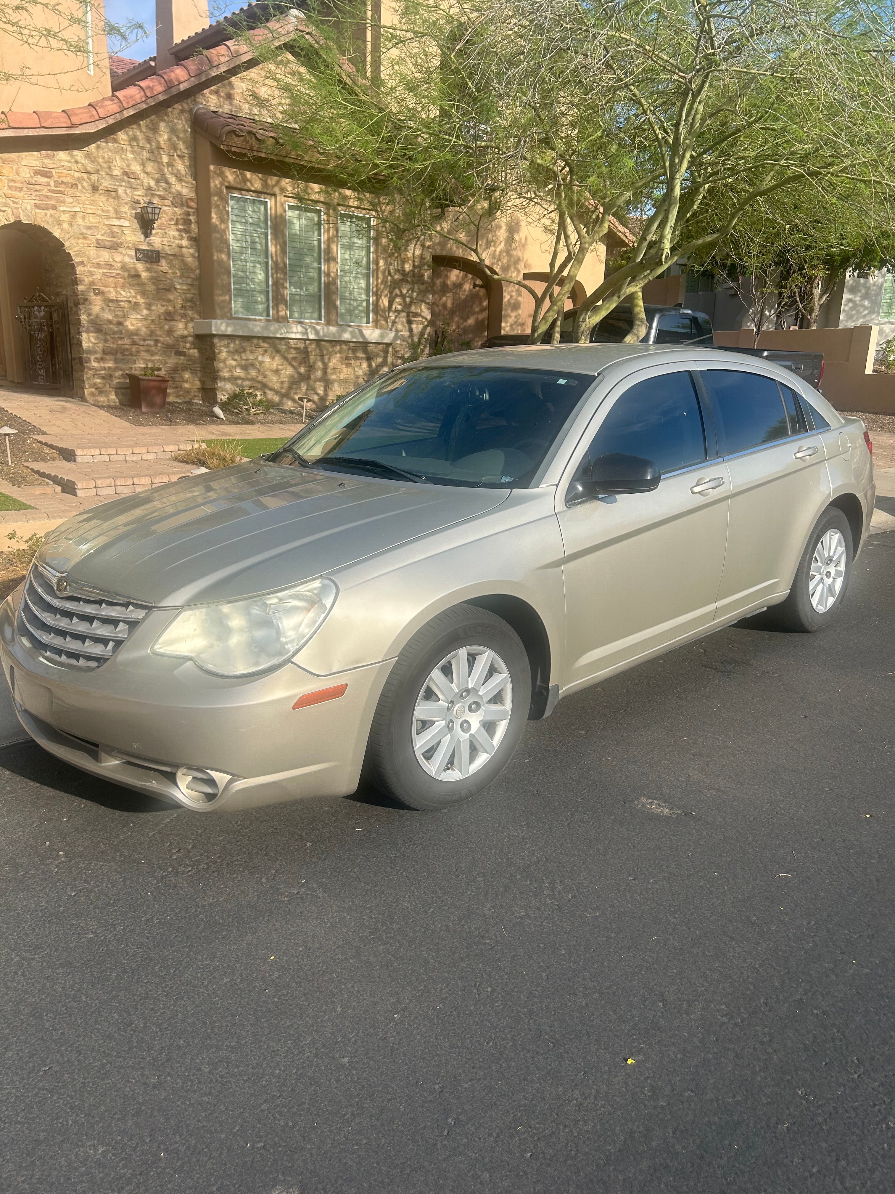 Used 2008 Chrysler Sebring LX FWD image 1