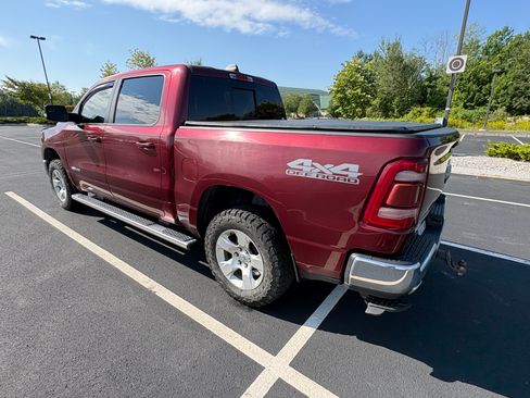 Used 2022 RAM 1500 Big Horn AWD/4WD image 6