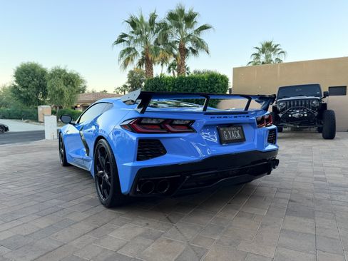 Used 2022 Chevrolet Corvette Stingray Premium Cpe w/ Z51 Performance Package image 6