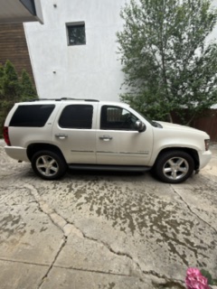 Used 2011 Chevrolet Tahoe LTZ AWD/4WD image 2