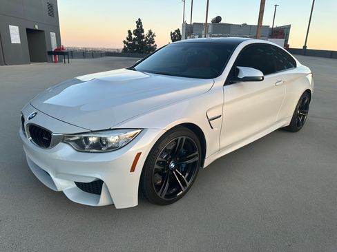 Used 2015 BMW M4 Coupe image 10