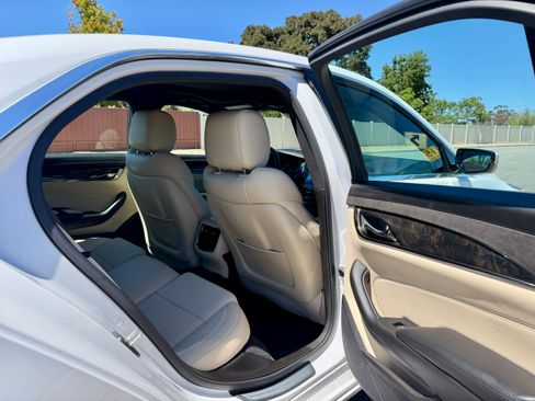 Used 2017 Cadillac CTS Luxury RWD image 12
