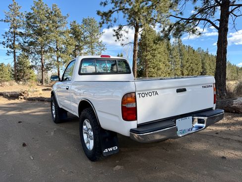 Used 1999 Toyota Tacoma 4x4 Regular Cab image 5