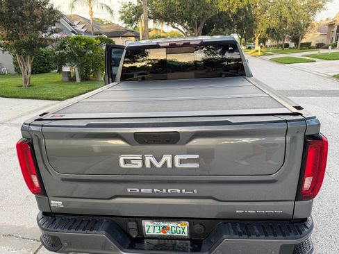 Used 2020 GMC Sierra 1500 Denali w/ Denali Ultimate Package AWD/4WD image 5