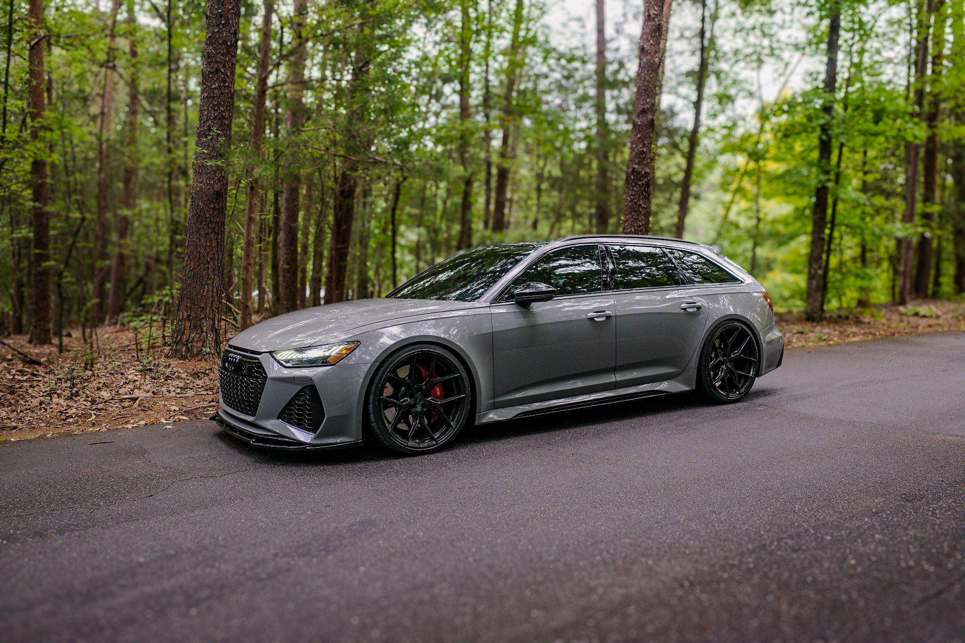 Used 2021 Audi RS 6 AWD/4WD image 1