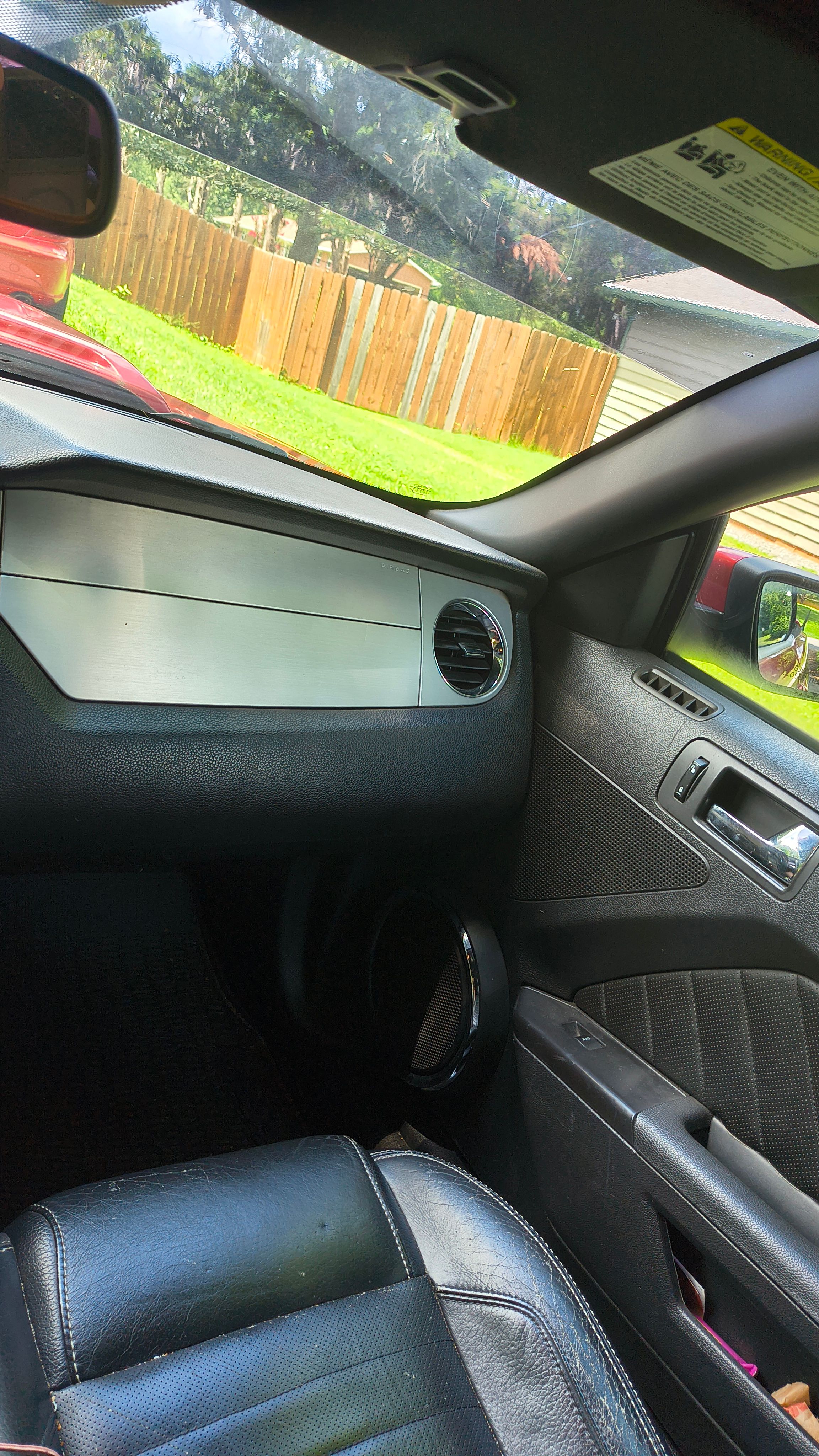 Used 2011 Ford Mustang GT Premium RWD image 1