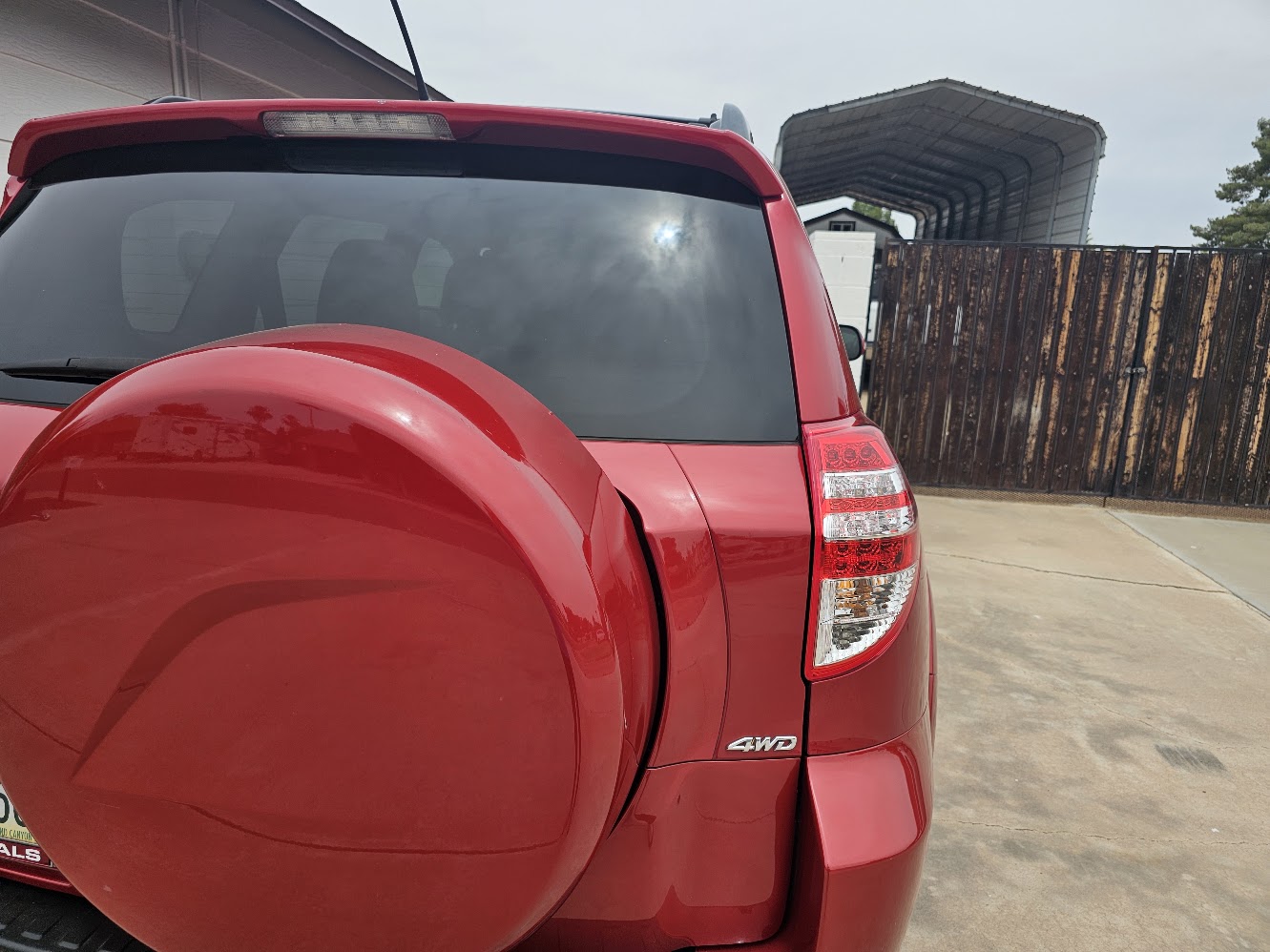 Used 2011 Toyota RAV4 Limited AWD/4WD image 10