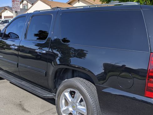 Used 2012 Chevrolet Suburban LT w/ All-Star Edition image 4