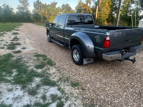 Used 2011 Ford F350 Lariat w/ Lariat Interior Pkg AWD/4WD image 22