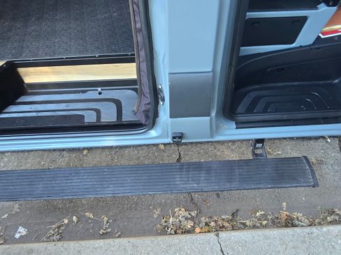 Used 2021 Mercedes-Benz Sprinter 2500 image 23