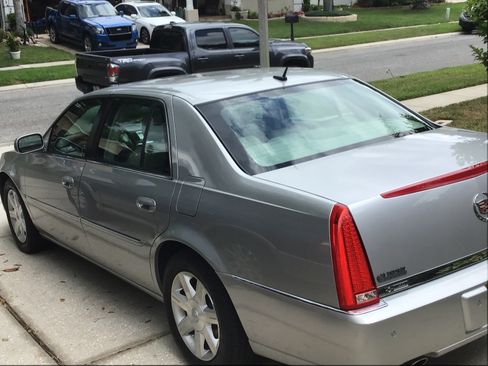 Used 2007 Cadillac DTS Luxury I FWD image 6