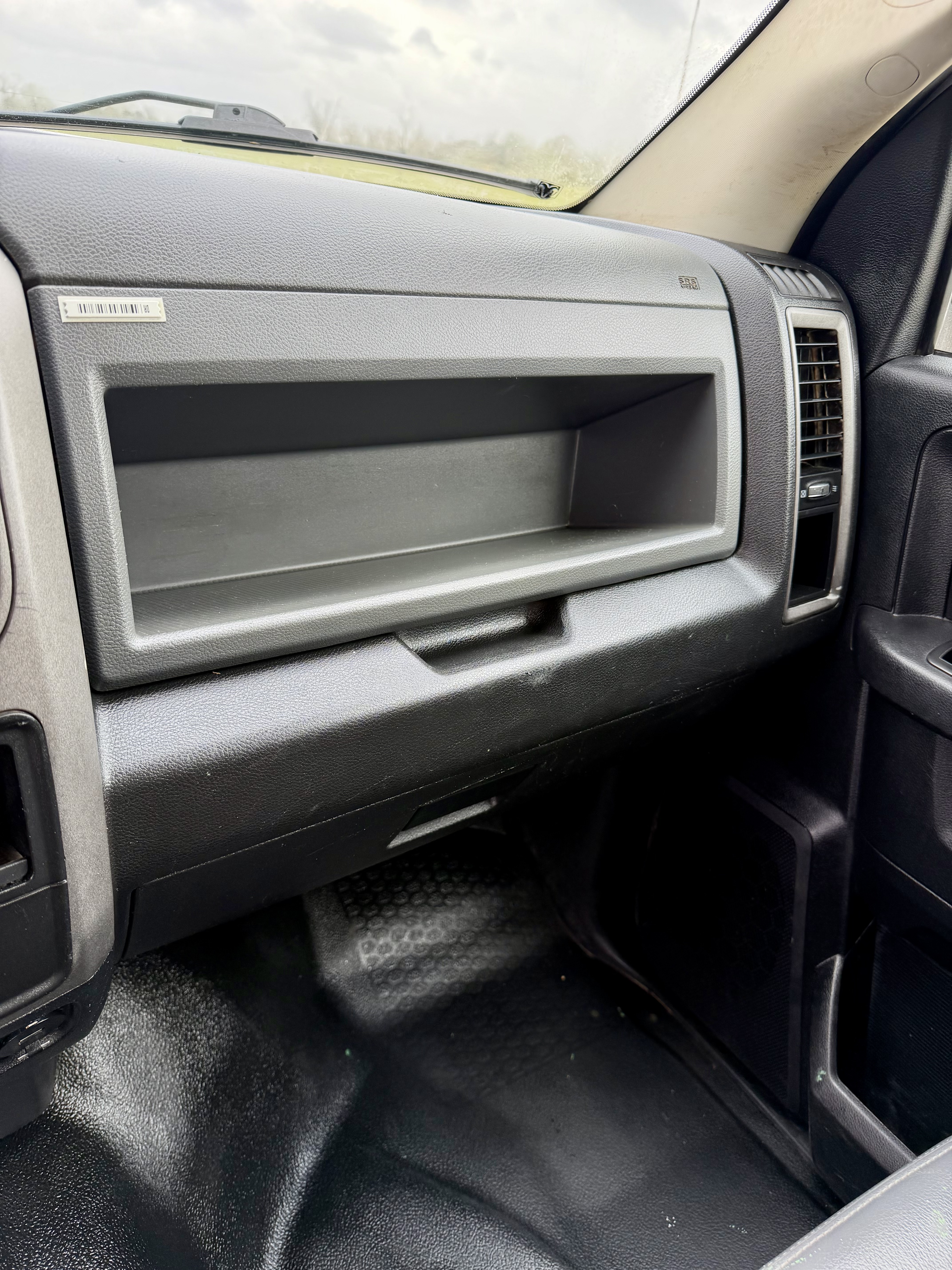 Used 2016 RAM 2500 Tradesman AWD/4WD image 18