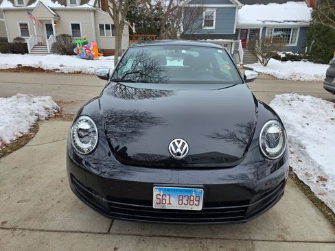 Used 2013 Volkswagen Beetle 2.5 Fender image 1