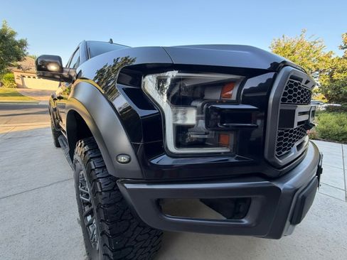 Used 2019 Ford F150 Raptor w/ Equipment Group 802A Luxury AWD/4WD image 5