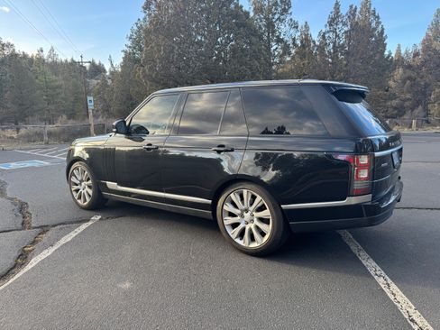 Used 2016 Land Rover Range Rover Supercharged AWD/4WD image 8