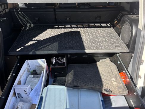 Used 2014 Toyota FJ Cruiser 4WD w/ Upgrade Package image 19