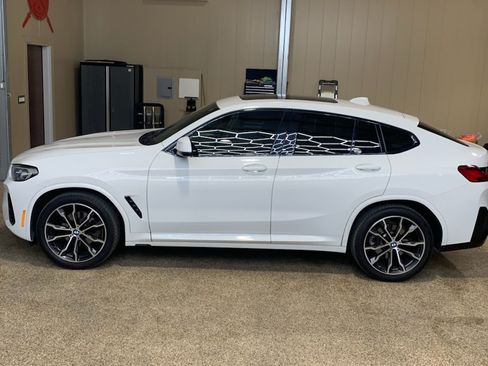 Used 2023 BMW X4 xDrive30i w/ M Sport Package image 1