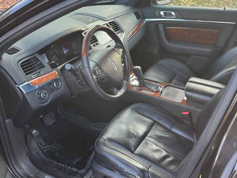 Used 2014 Lincoln MKS AWD w/ Equipment Group 101A image 11