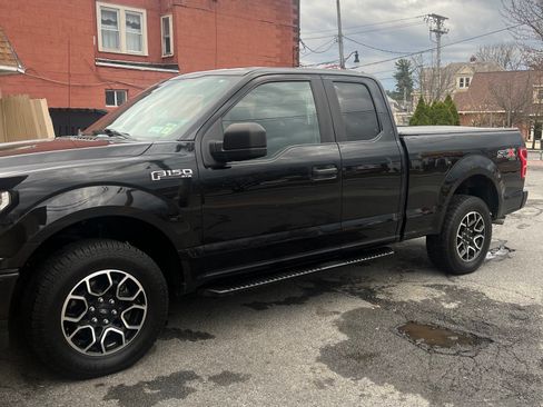 Used 2019 Ford F150 XL w/ Equipment Group 101A Mid image 1